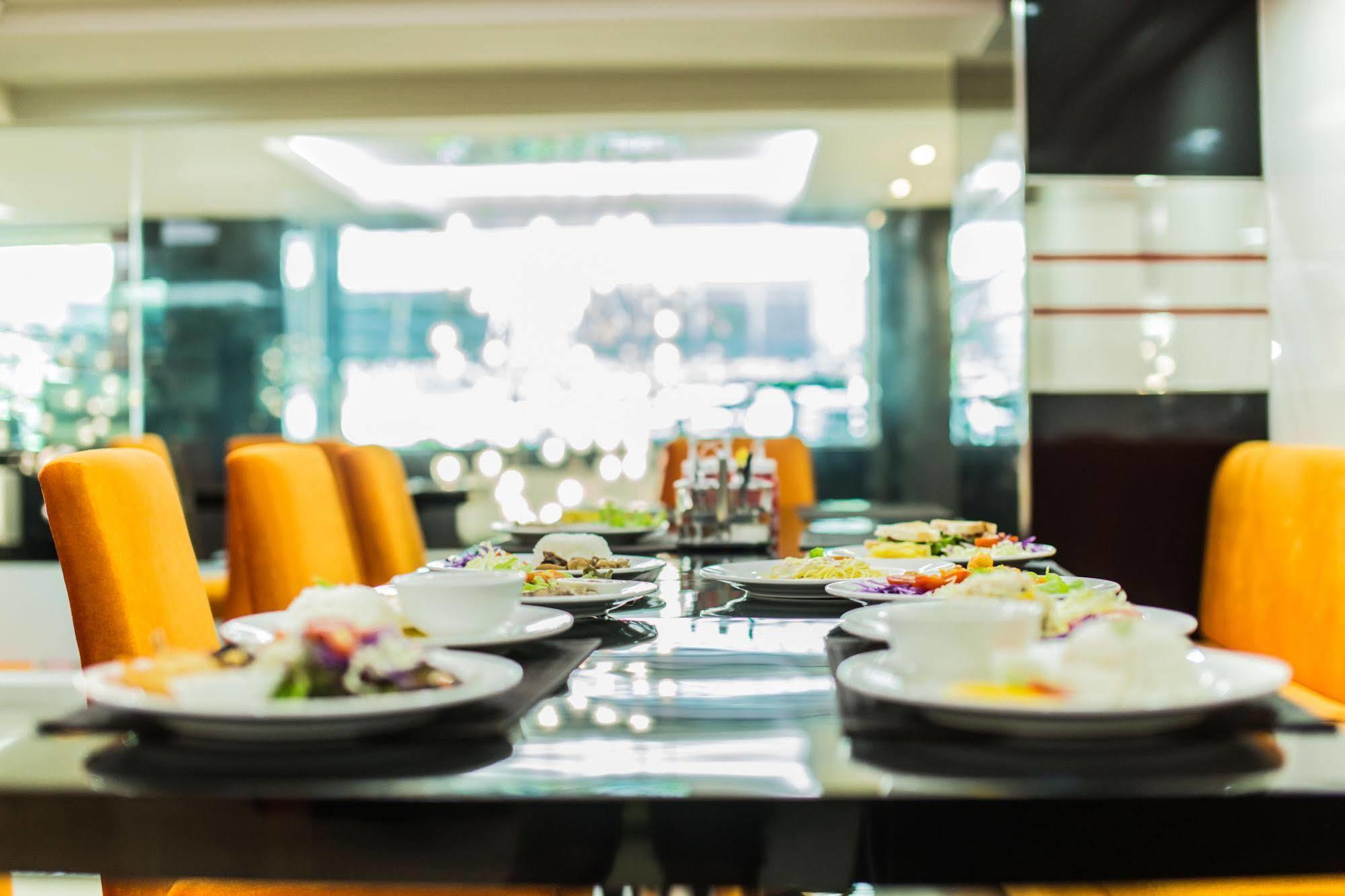 Le Touche Hotel بانكوك المظهر الخارجي الصورة